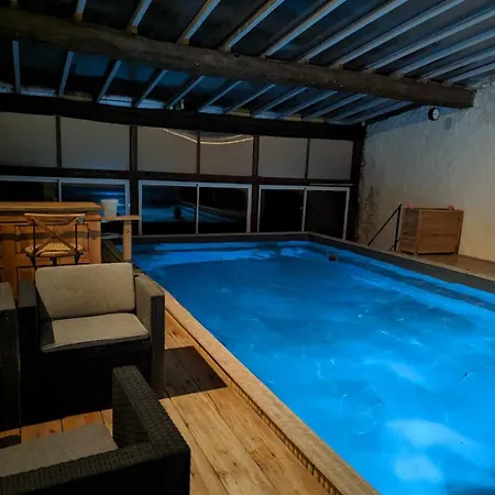 Holiday home Avec Piscine Relais De La Canivotte