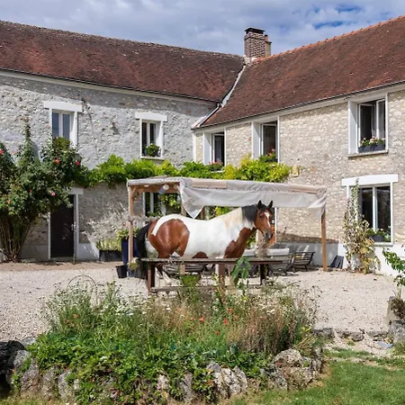 Holiday home Avec Piscine Relais De La Canivotte *