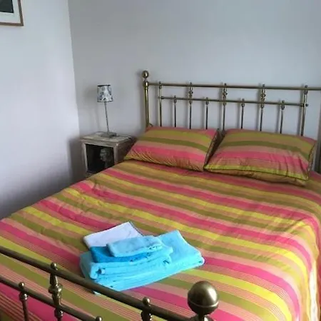 Holiday home Avec Piscine Relais De La Canivotte Saint-Mars-en-Brie